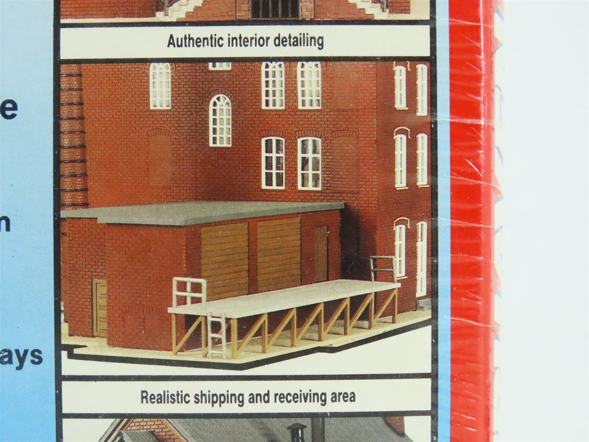 HO 1/87 Scale Life-Like Trains Building Kit #1355 Fairhaven Bottling - Sealed