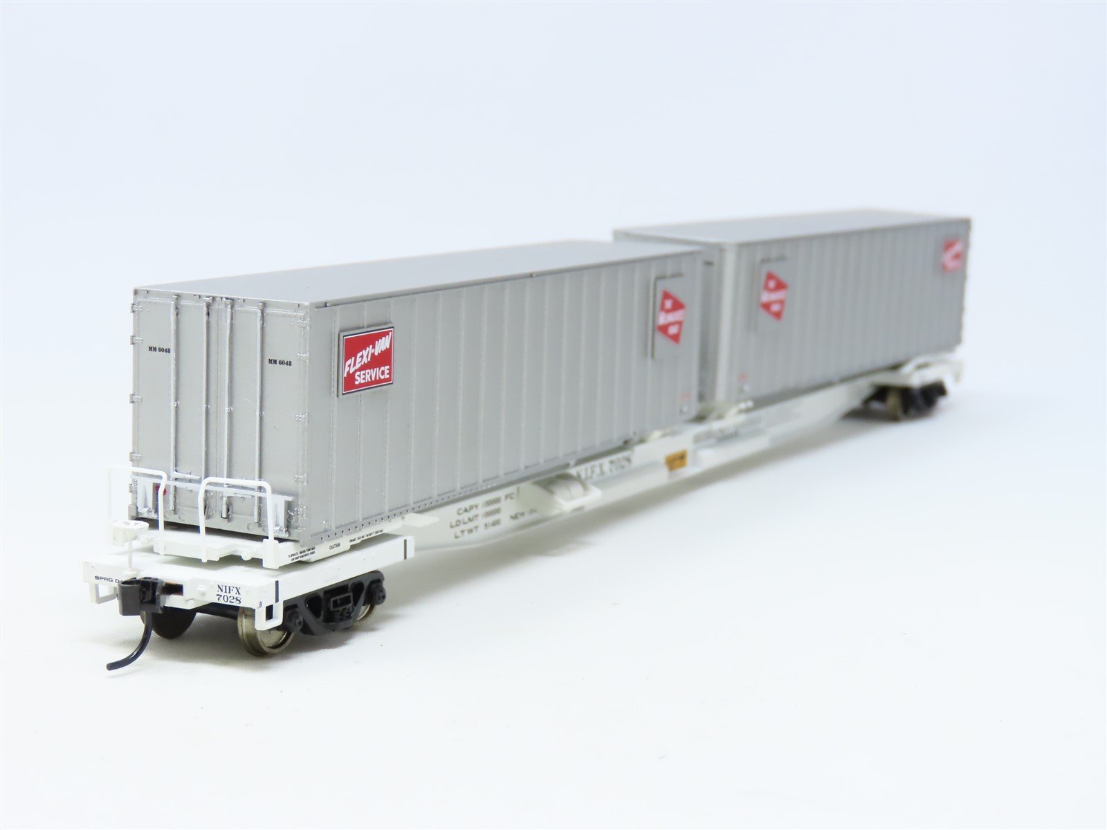 HO Walthers Gold Line 932-3926 MILW Milwaukee Road Flat Car #7028 w/ Trailers