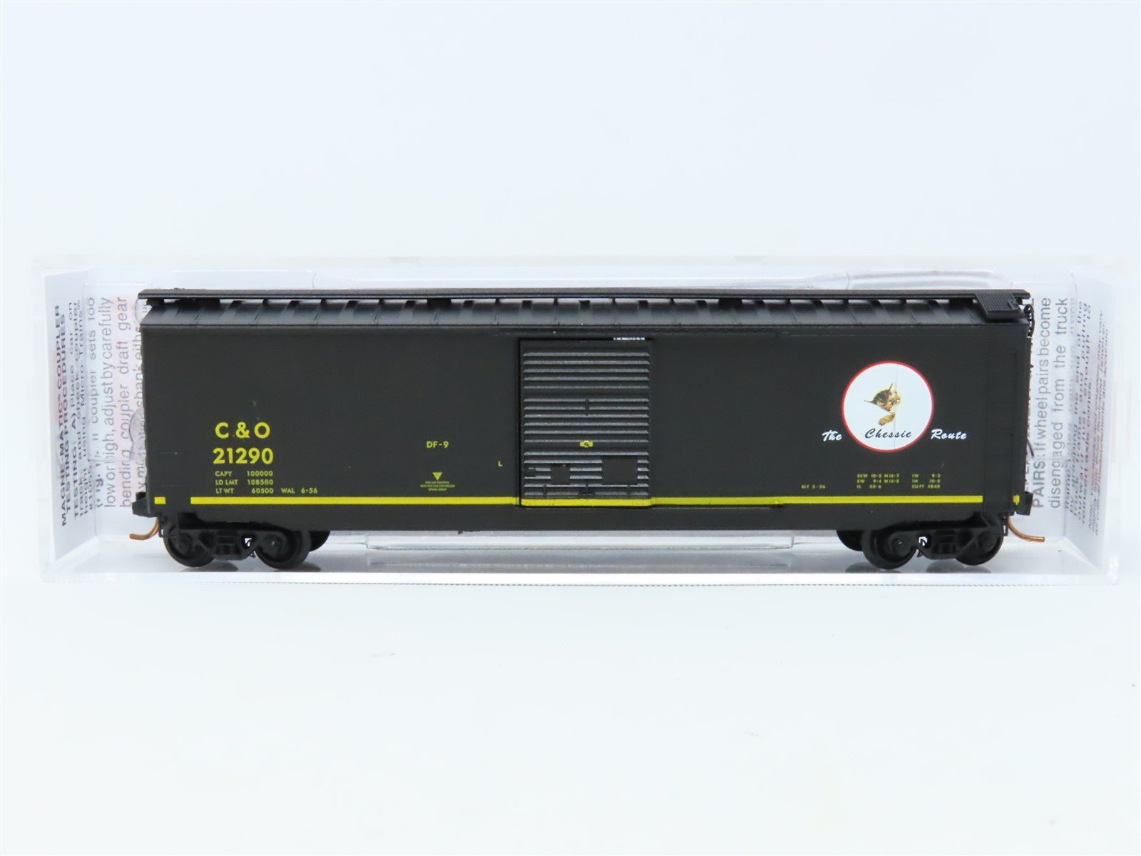 N Scale Micro-Trains MTL 03100071 C&O "The Chessie Route" 50' Box Car #21290