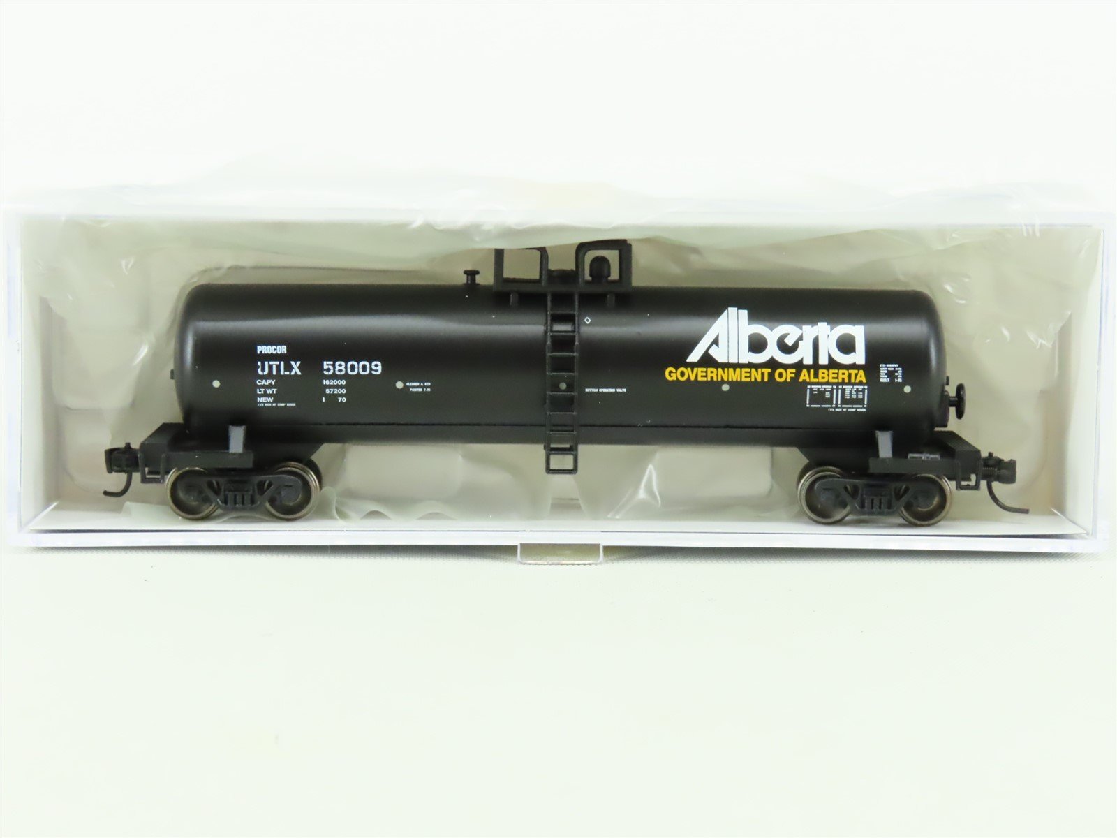 N Scale Athearn ATH10241 UTLX Alberta 50' RTC 20K Tank Car #58009