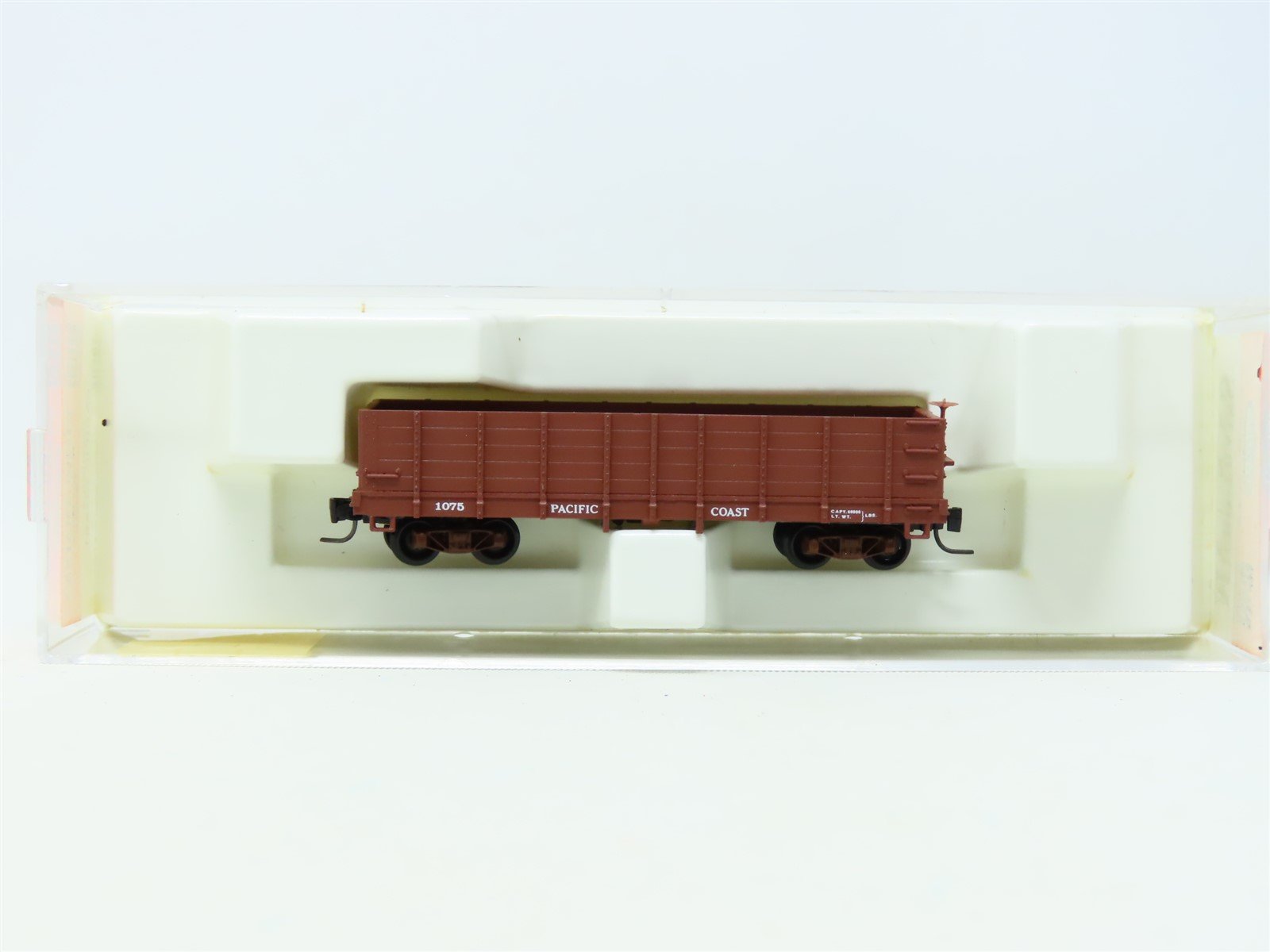 Nn3 Scale Micro-Trains MTL 15202 Pacific Coast Gondola #1075
