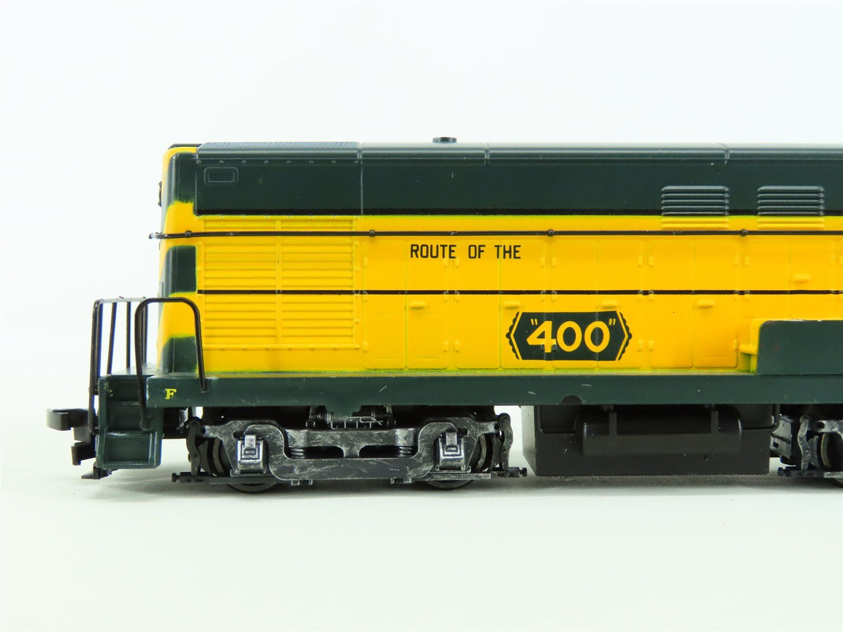 HO Scale Walthers CNW Chicago North Western FM H10-44 Diesel Locomotive #1057