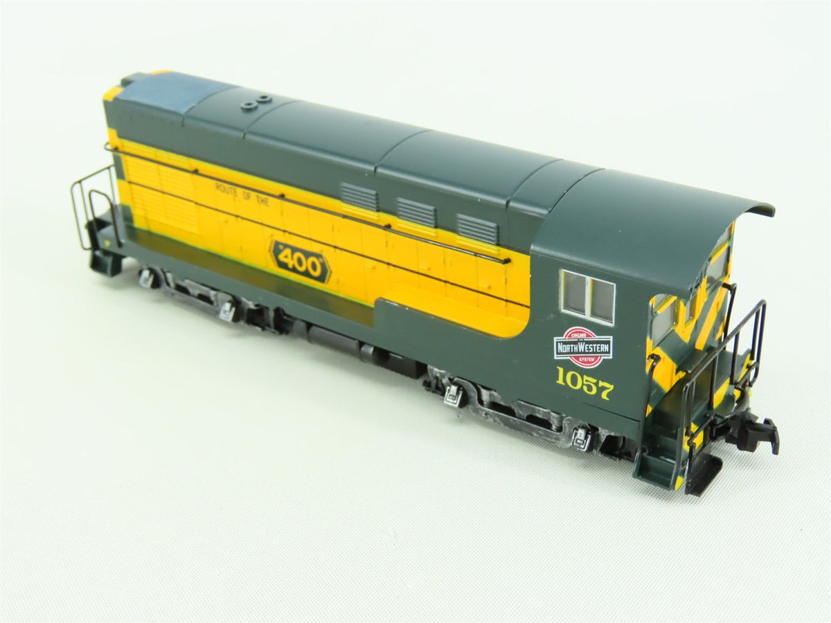 HO Scale Walthers CNW Chicago North Western FM H10-44 Diesel Locomotive #1057