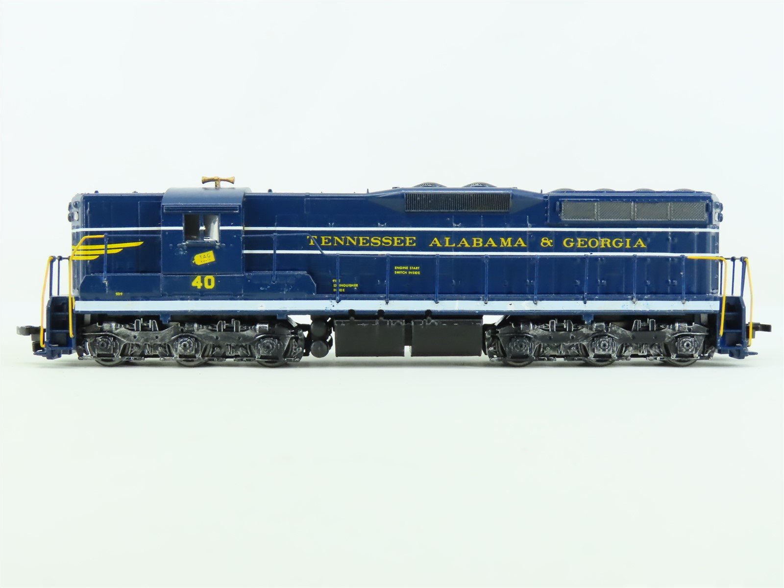 HO Scale Athearn TAG Tennessee Alabama & Georgia EMD SD9 Diesel #40 - Custom