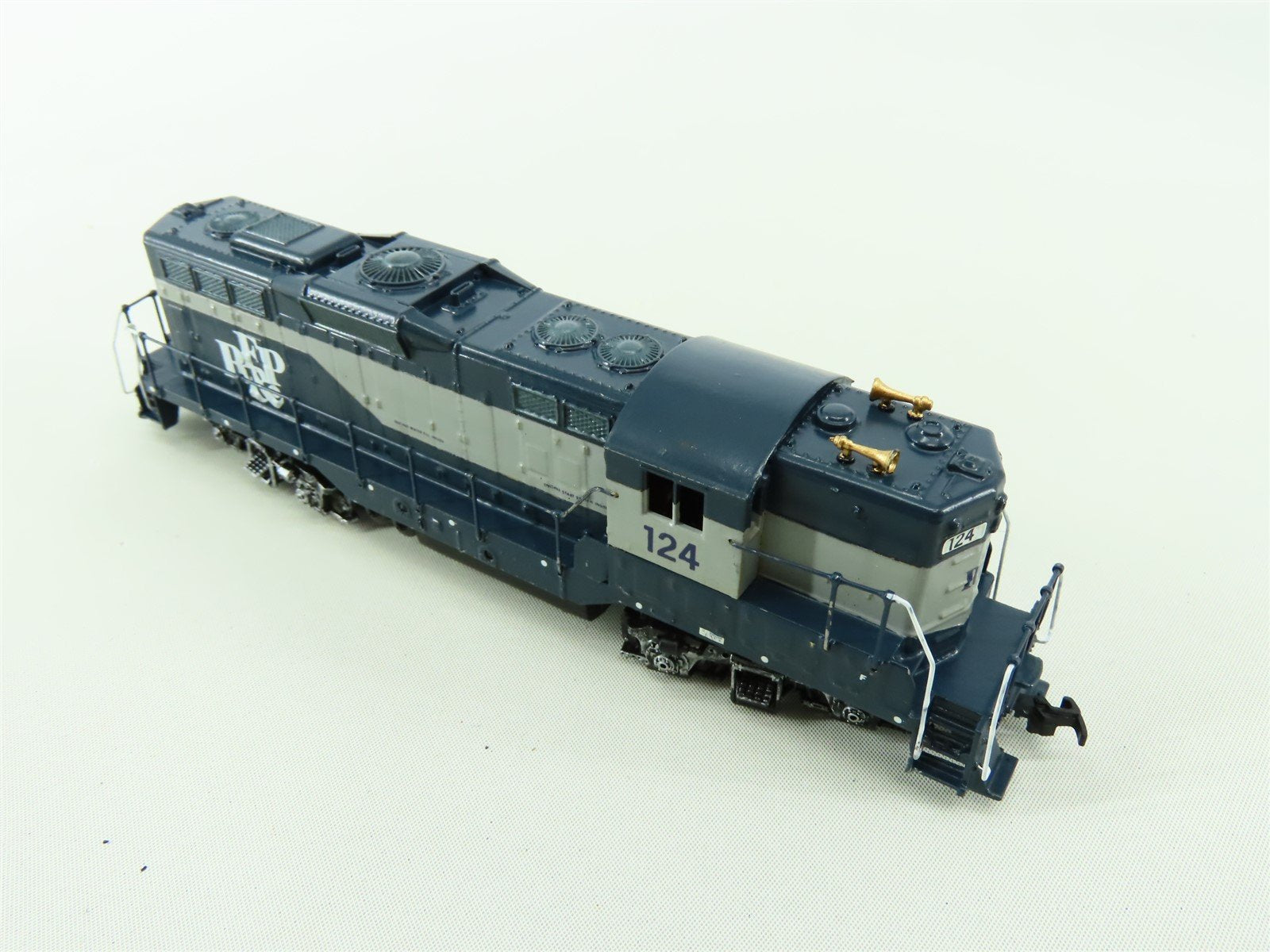 HO Athearn RFP Richmond Fredericksburg & Potomac EMD GP7 Diesel #124 - Custom