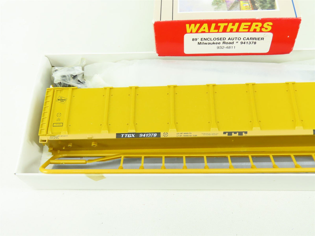 HO Scale Walthers Kit 932-4811 TTGX Milwaukee Road 89&#39; Auto Carrier #941378