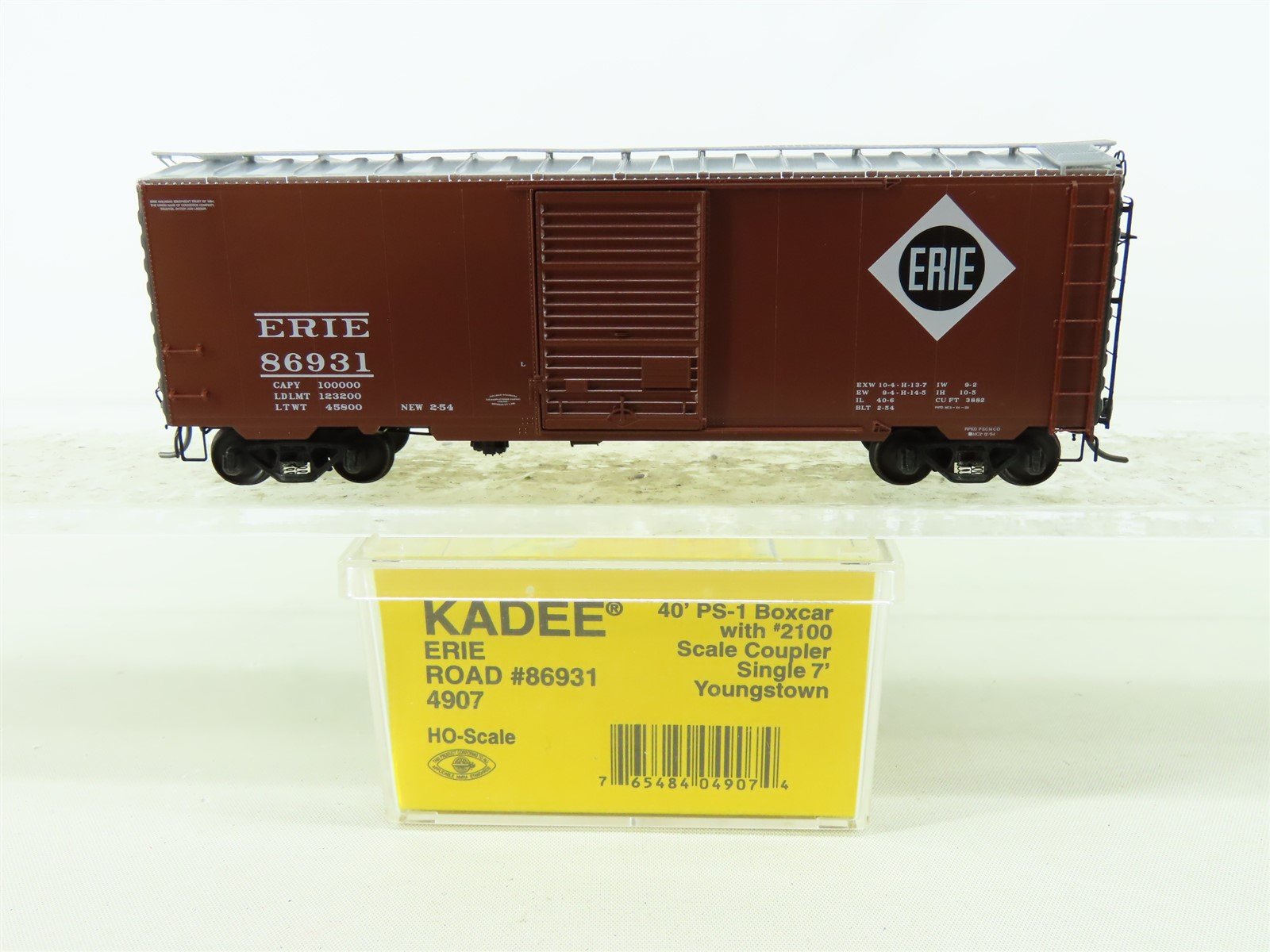 HO Scale Kadee #4907 Erie Railroad 40' PS-1 Single Door Box Car #86931