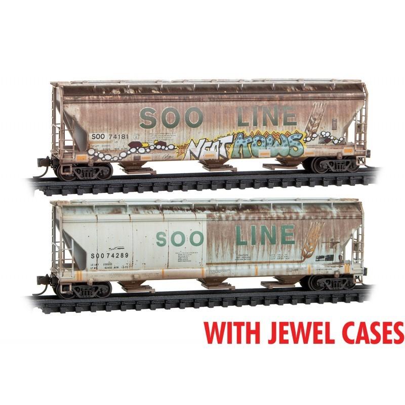 N Scale Micro-Trains MTL 98305047 SOO Line 3-Bay Hopper Set 2-Pack - Weathered