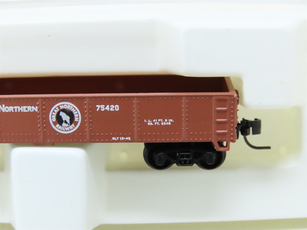 Z Scale Micro-Trains MTL Kadee 14306-2 GN Great Northern &quot;Goat&quot; Gondola #75420