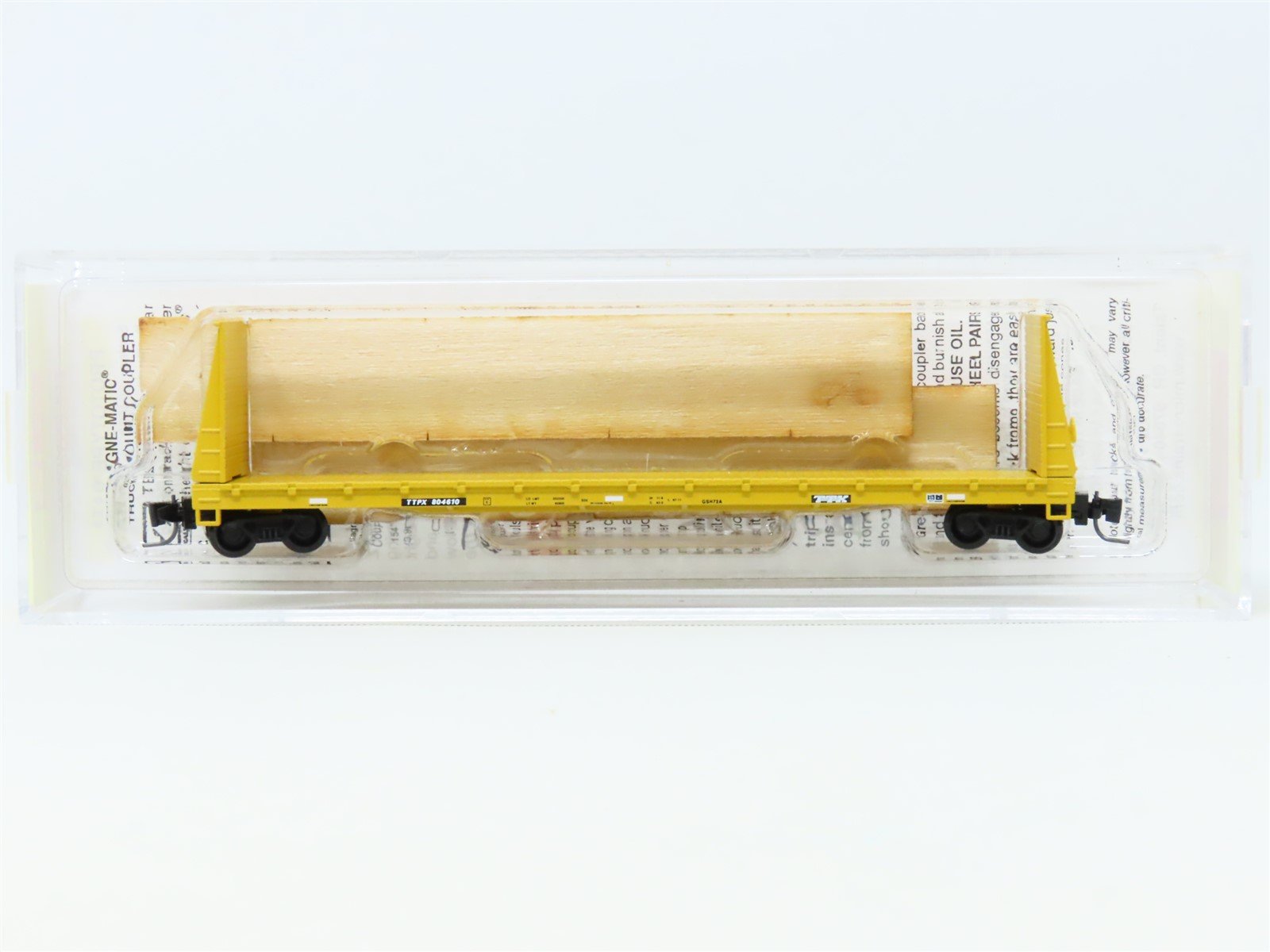 Z Scale Micro-Trains MTL 527 00 081 TTPX TTX Bulkhead Flat Car w/Load #804610