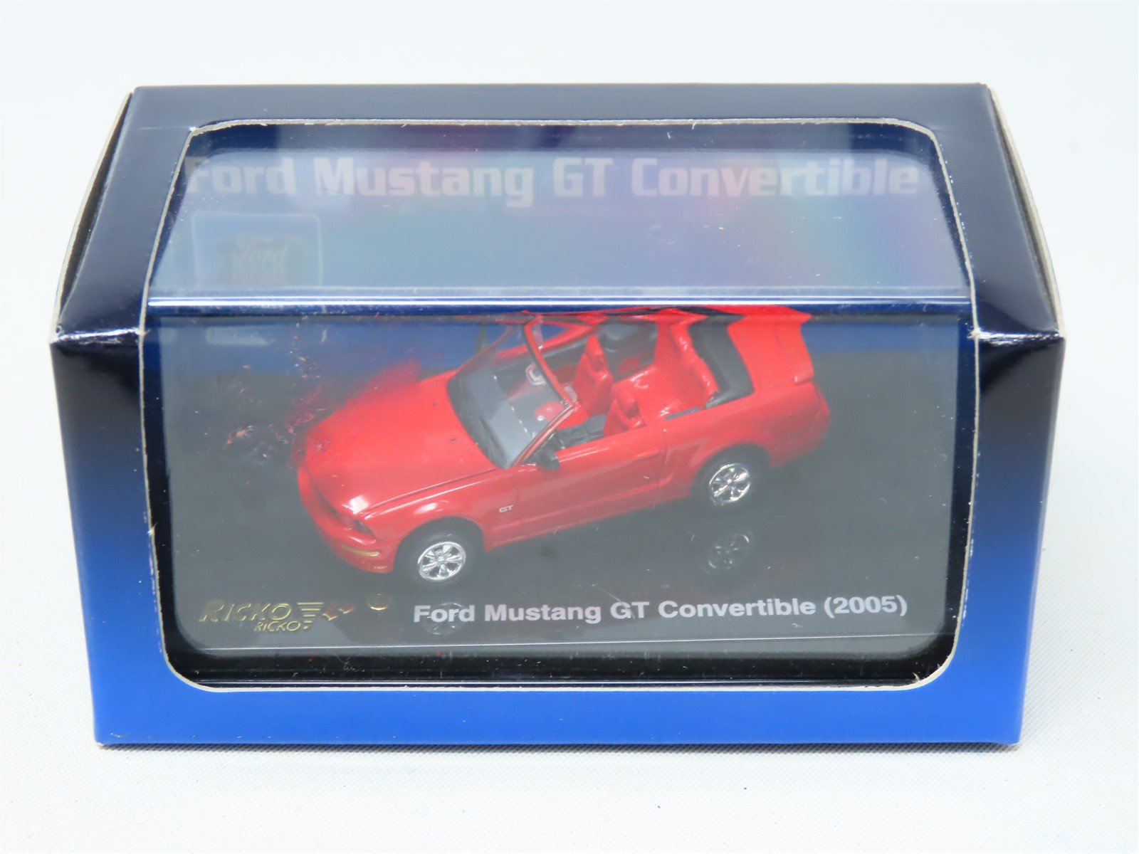 HO 1/87 Scale Ricko #38374 2005 Ford Mustang GT Convertible - Red