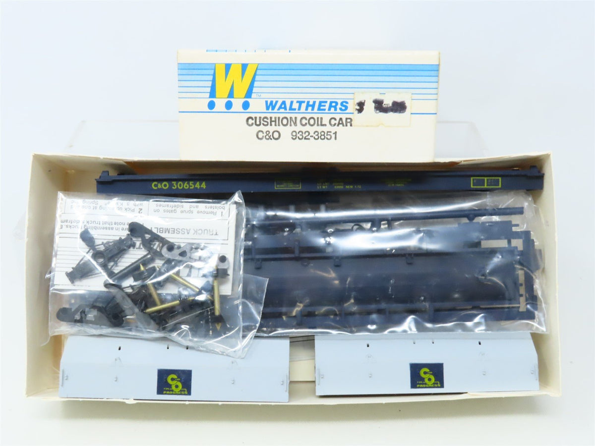 HO Scale Walthers Kit 932-3851 C&amp;O Chesapeake &amp; Ohio Cushion Coil Car #306544