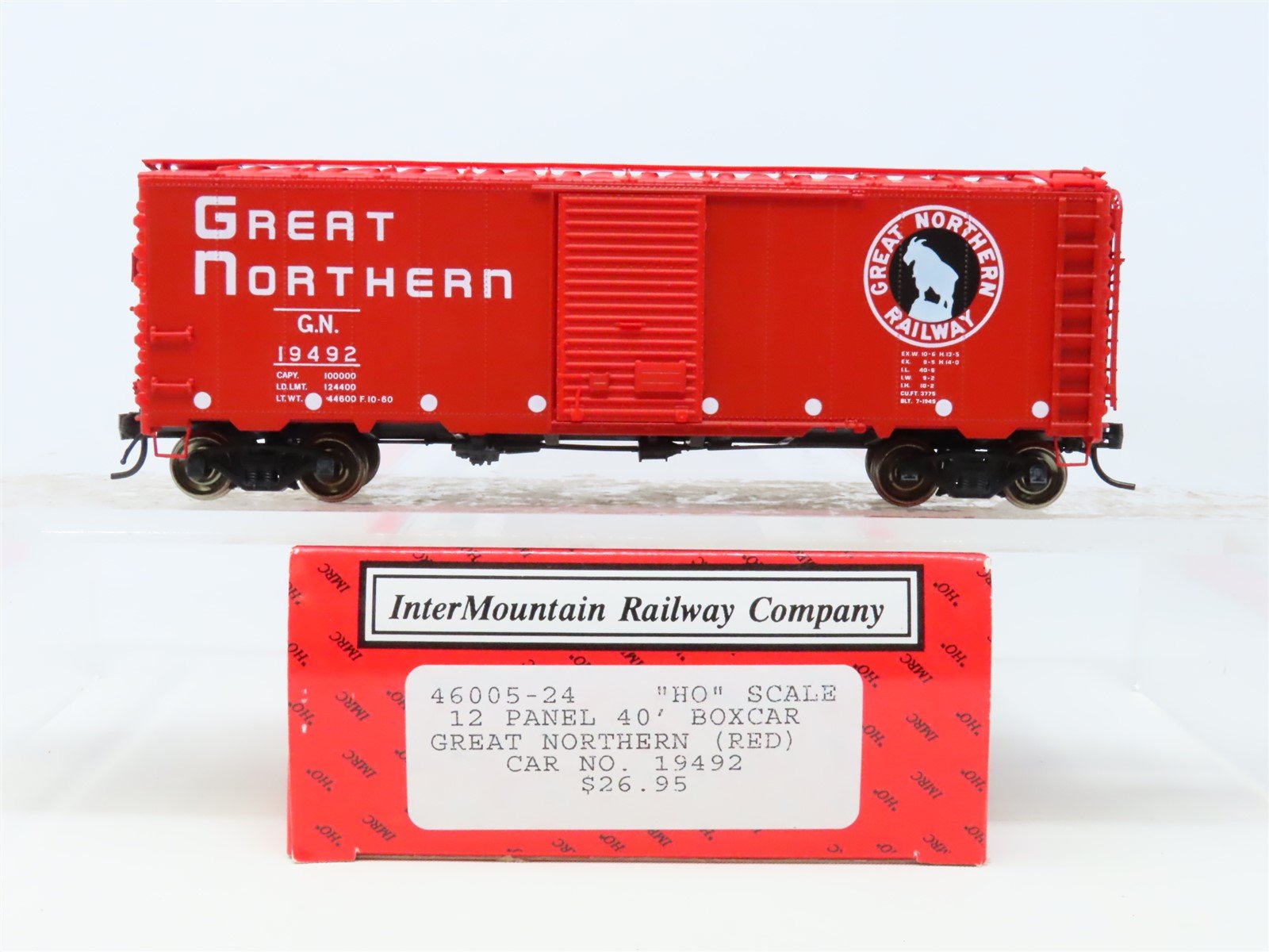 HO Scale InterMountain 46005-24 GN Great Northern 40' Steel Box Car #19492