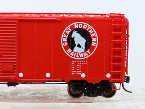 HO Scale InterMountain 46005-22 GN Great Northern 40' Steel Box Car #19251