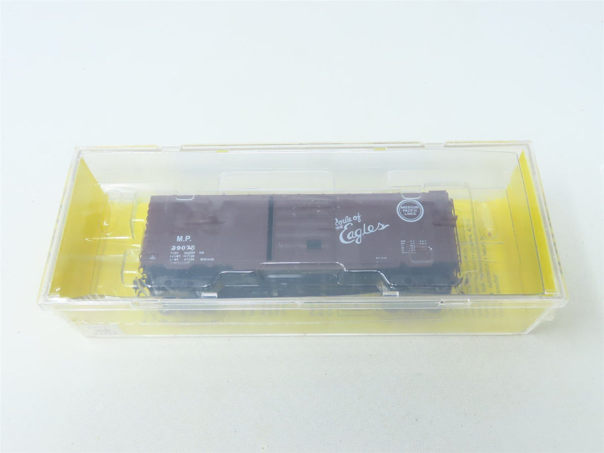 HO Scale Kadee #5207 MP Route of the Eagles 40&#39; PS-1 Box Car #39075 - Sealed