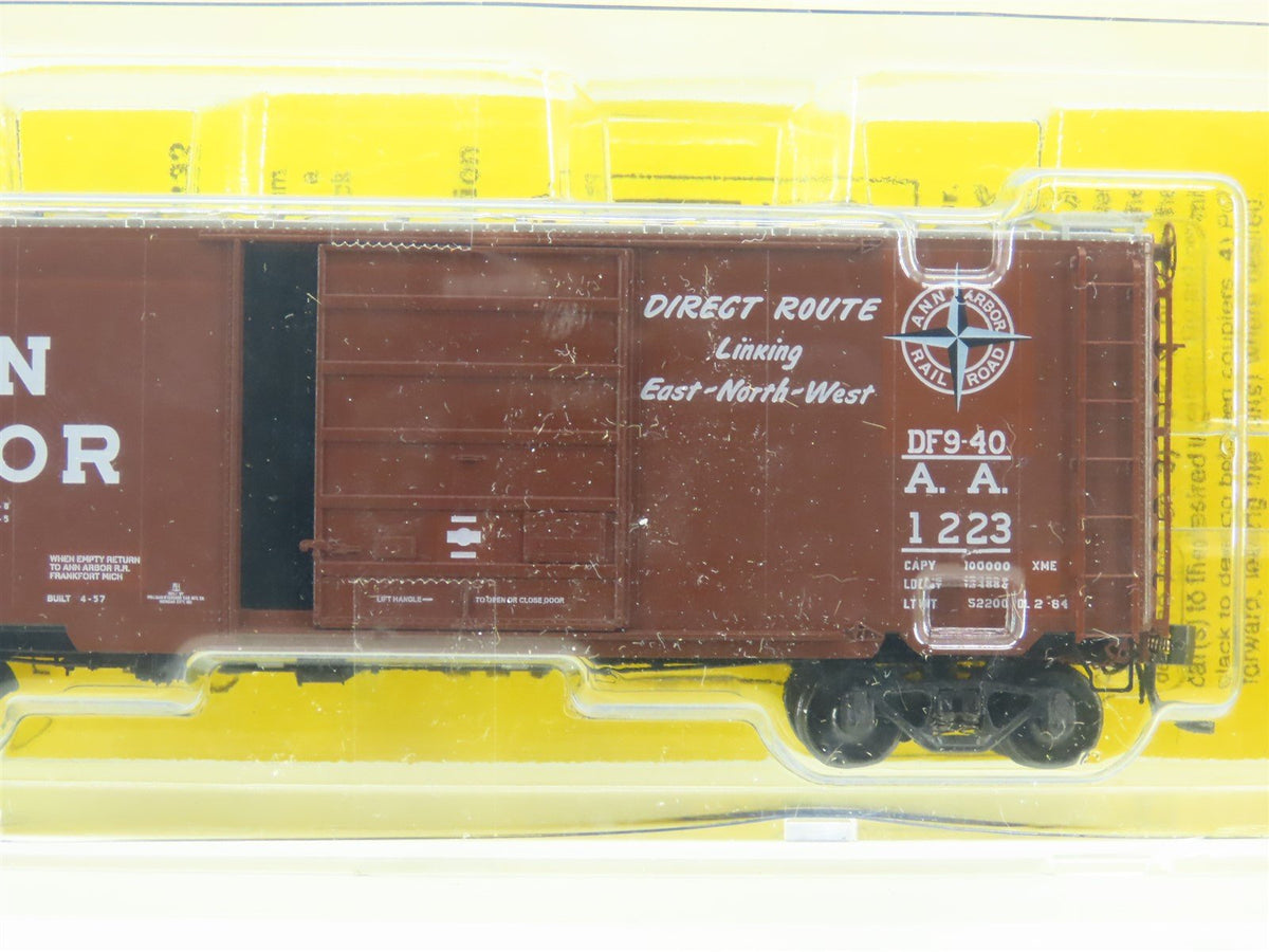 HO Scale Kadee #5231 AA Ann Arbor 40&#39; PS-1 Single Door Box Car #1223 - Sealed