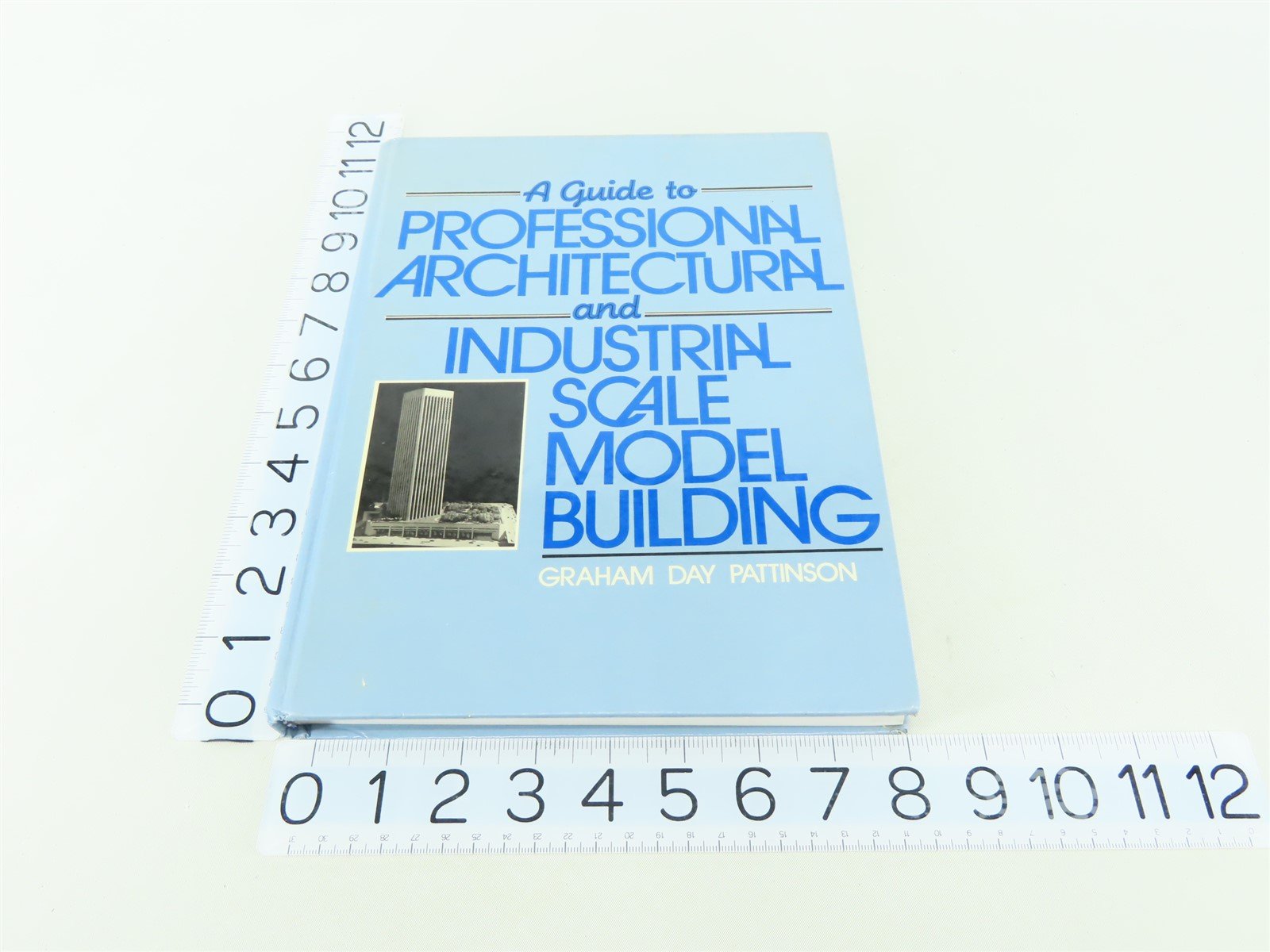 Guide to Professional Architectural & Industrial Scale Model Building ©1982 HC