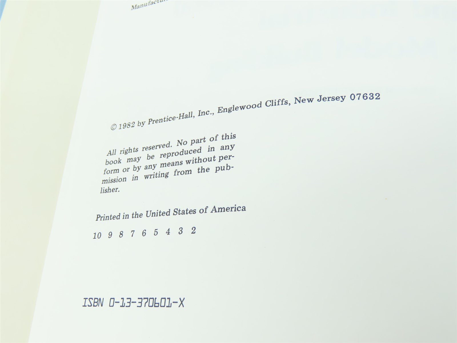 Guide to Professional Architectural & Industrial Scale Model Building ©1982 HC