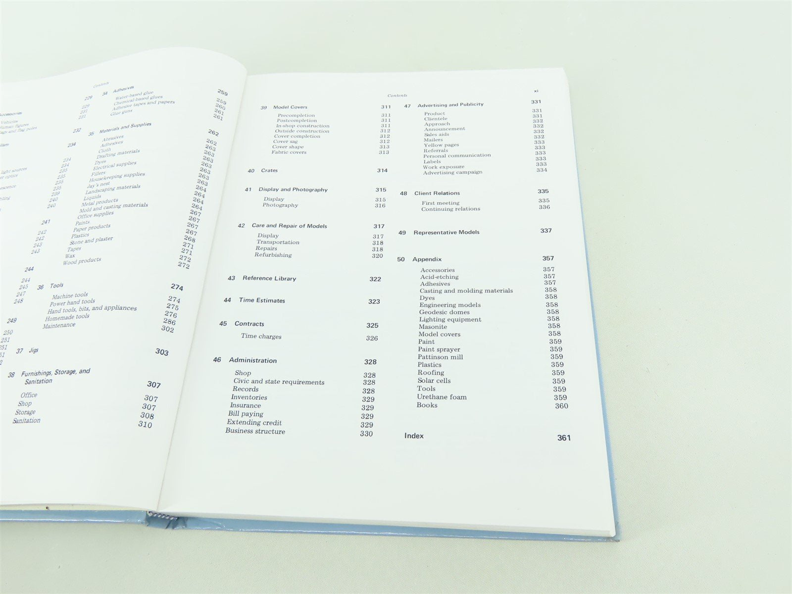 Guide to Professional Architectural & Industrial Scale Model Building ©1982 HC