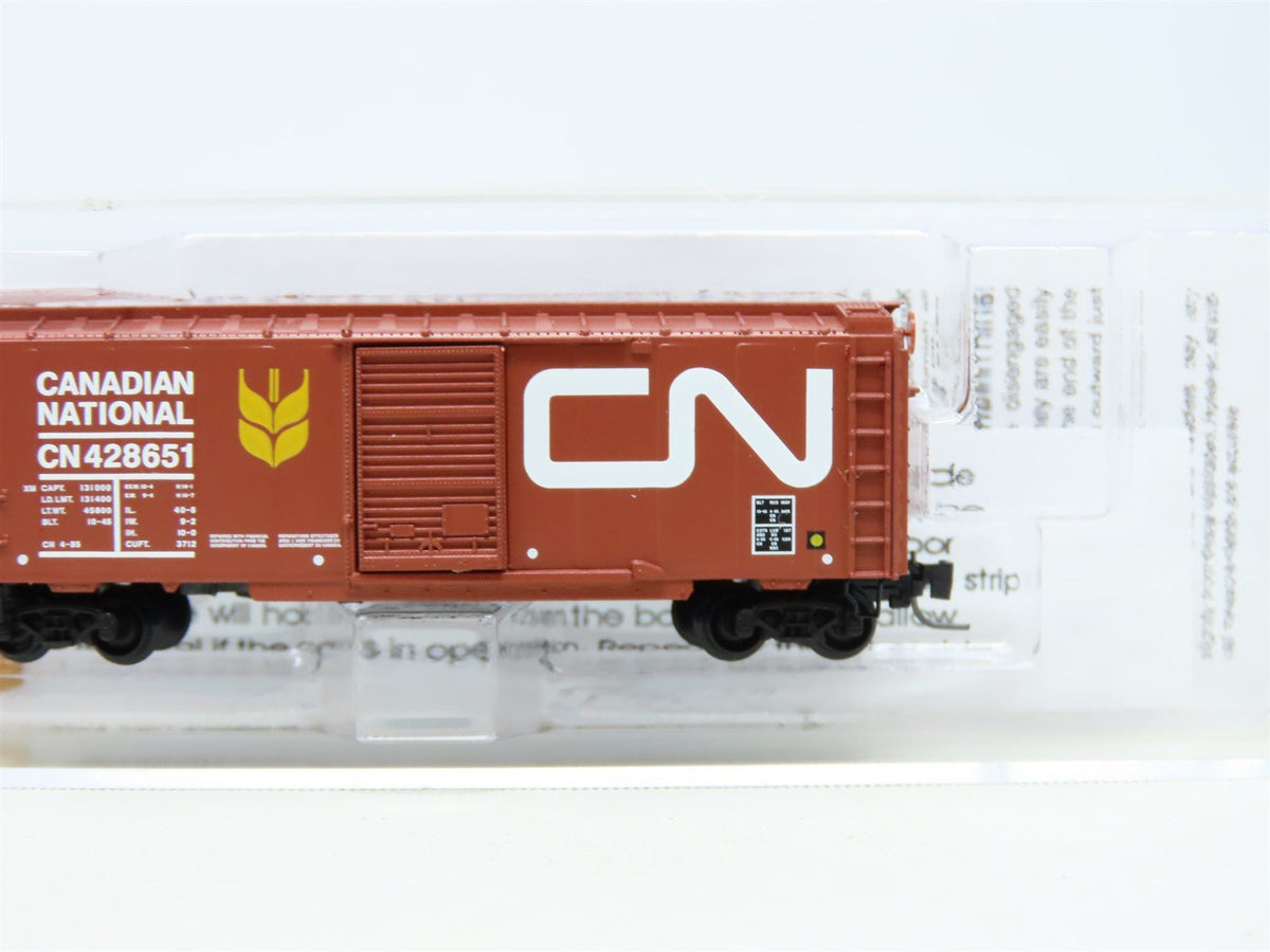 Z Scale Micro-Trains MTL 500 00 590 CN Canadian National 40&#39; Box Car #428651