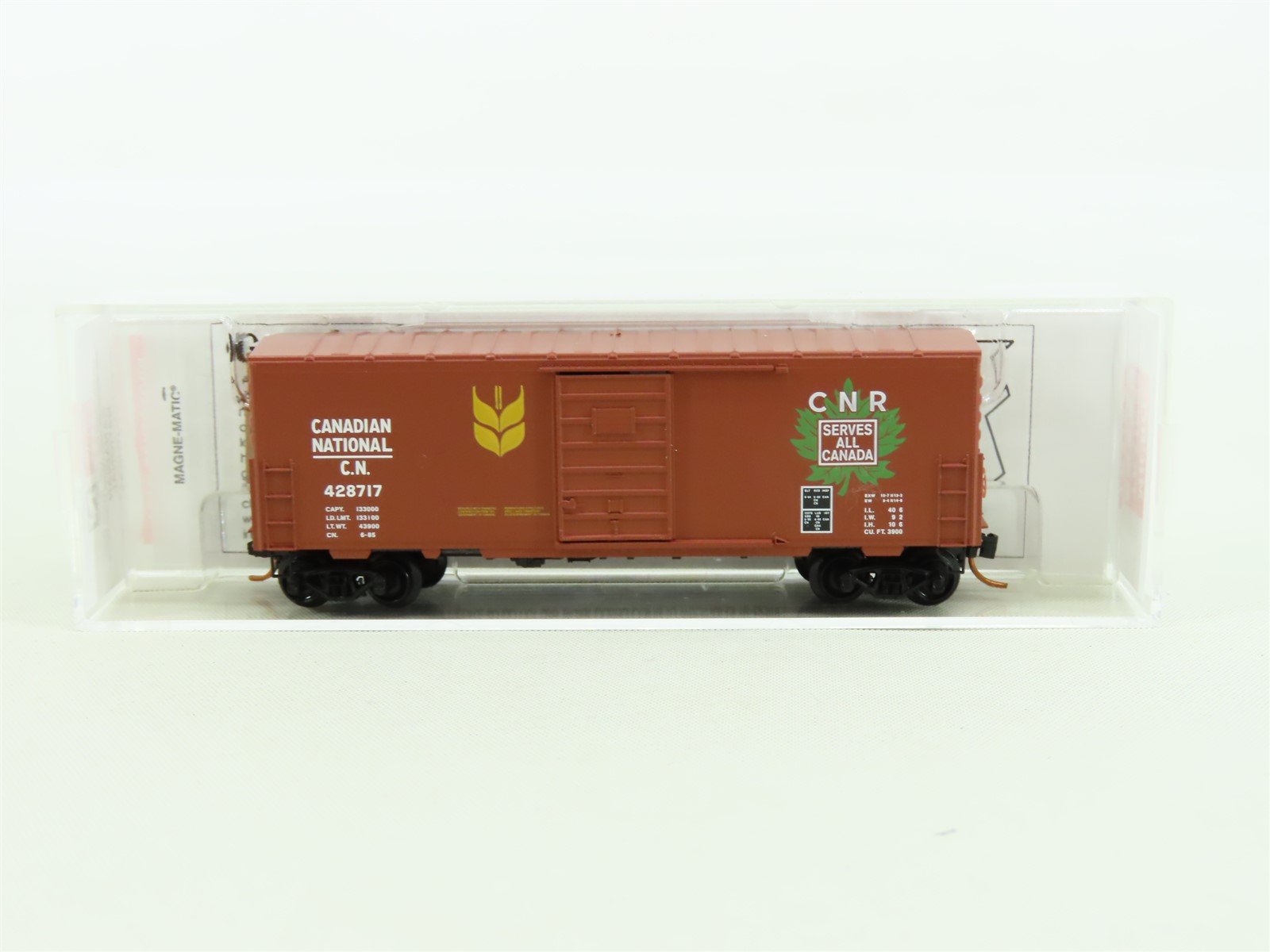 N Scale Micro-Trains MTL #02400341 CNR CN Canadian National 40' Box Car #428717