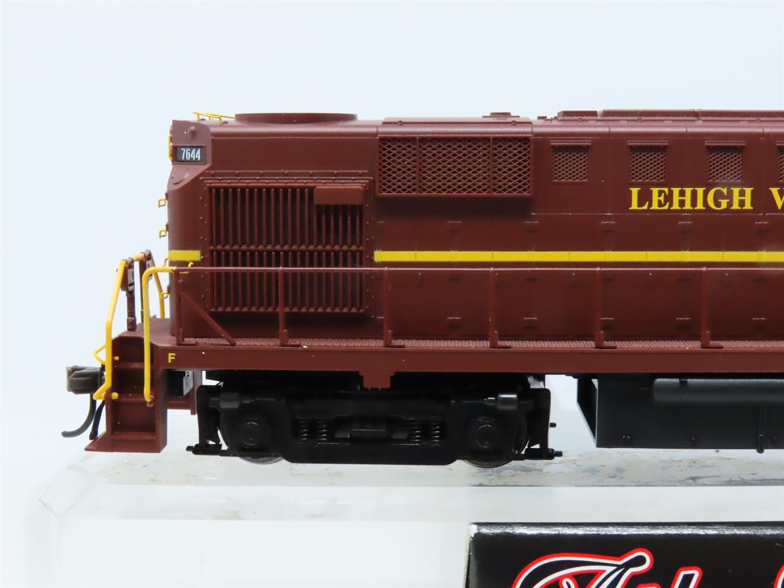HO Scale Atlas Classic 8776 LV Lehigh Valley ALCO RS-11 Diesel #7644 - DCC Ready