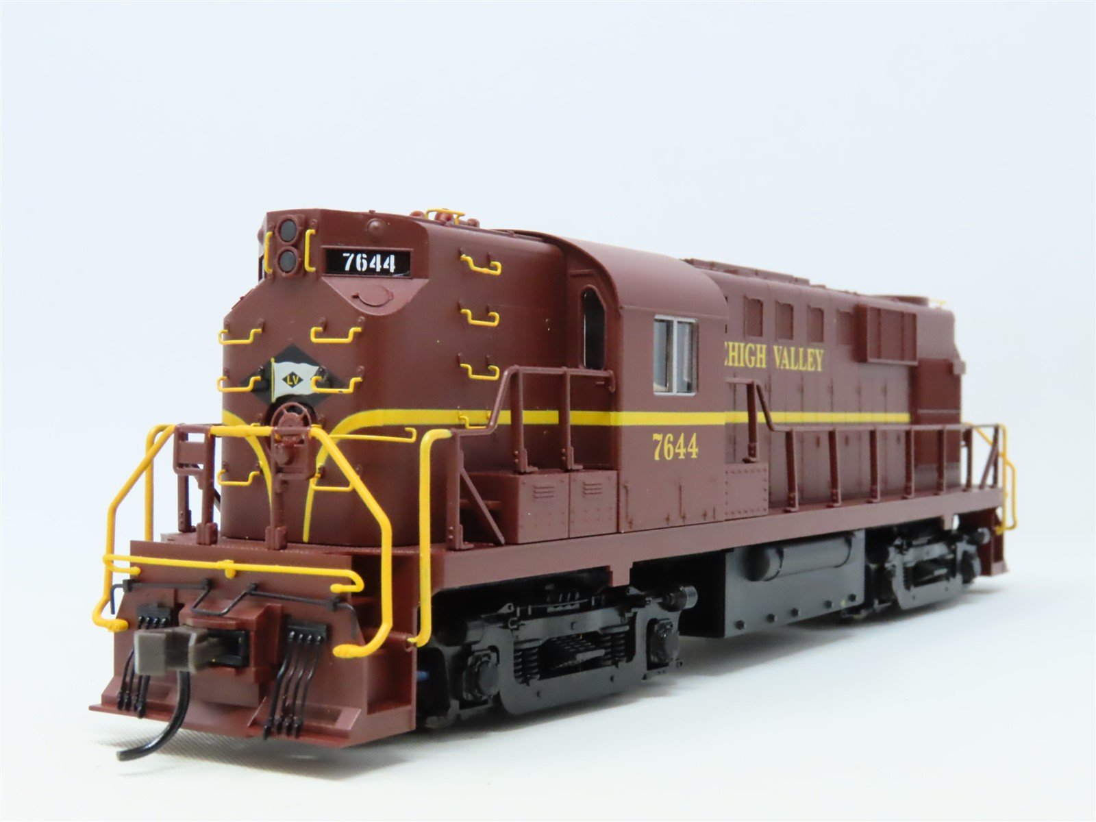 HO Scale Atlas Classic 8776 LV Lehigh Valley ALCO RS-11 Diesel #7644 - DCC Ready