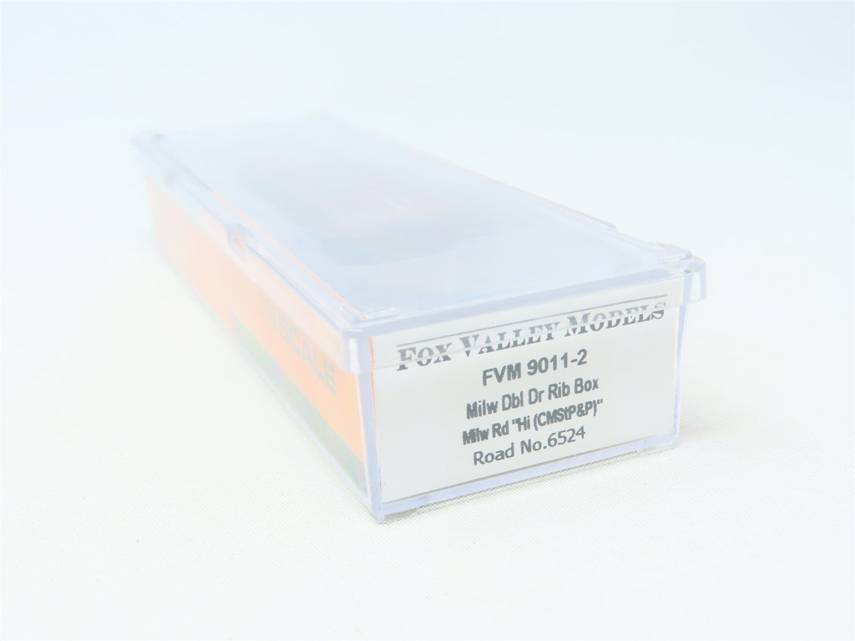 N Scale Fox Valley Models #FVM 9011-2 CMStP&amp;P MILW Hiawatha Box Car #6524