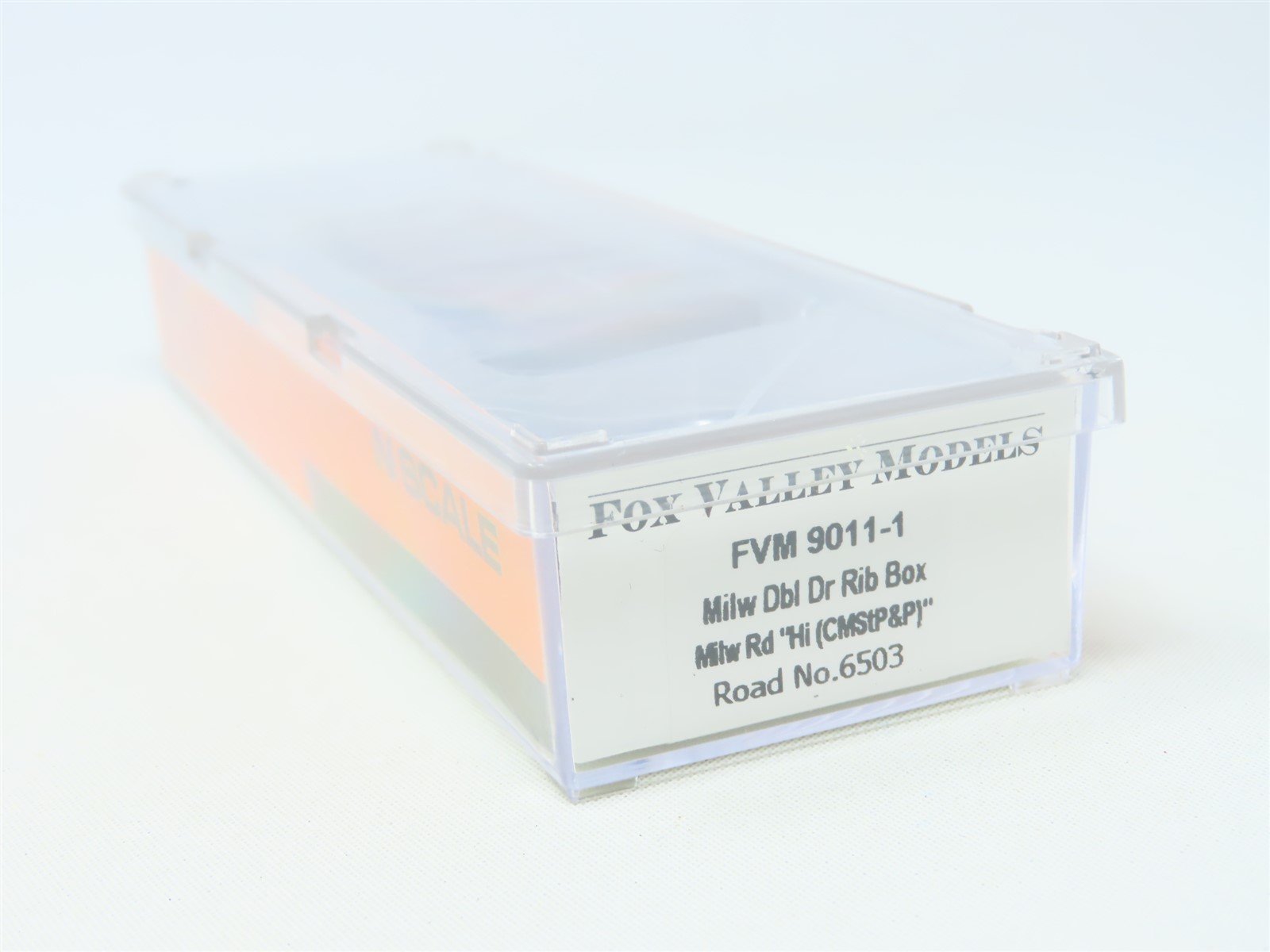 N Scale Fox Valley Models #FVM 9011-1 CMStP&P MILW Hiawatha Box Car #6503