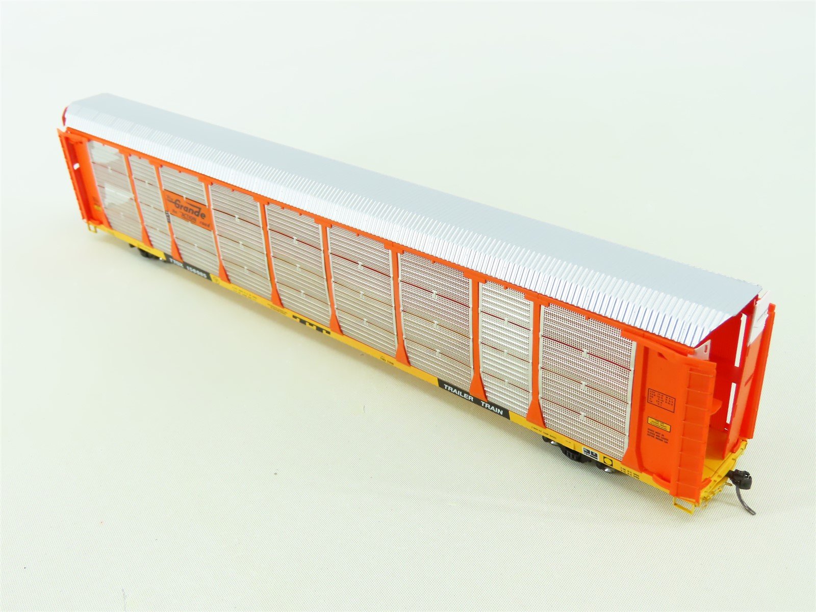 HO InterMountain 45261-05 TTGX D&RGW Rio Grande Bi-Level Auto Rack Car #156085