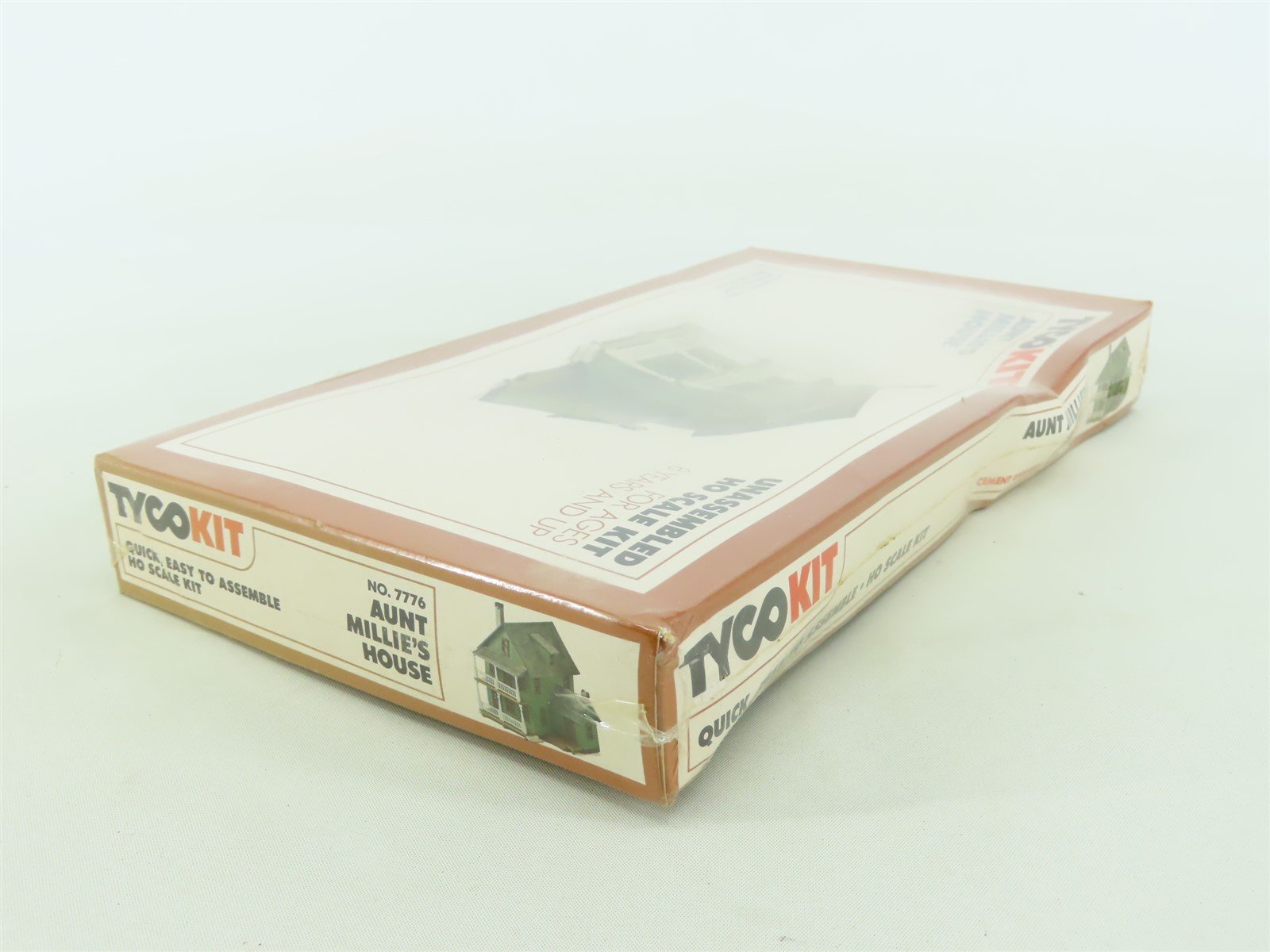 HO 1/87 Scale TYCO Building Kit #7776 Aunt Millie's House - Sealed