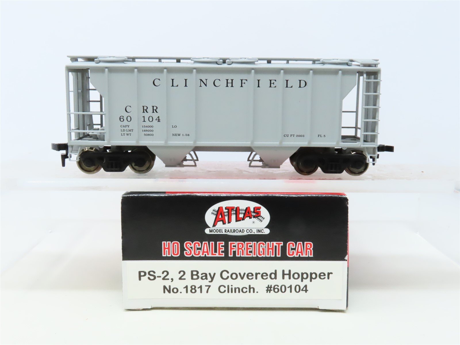 HO Scale Atlas 1817 CRR Clinchfield Railroad 2-Bay Covered Hopper #60104