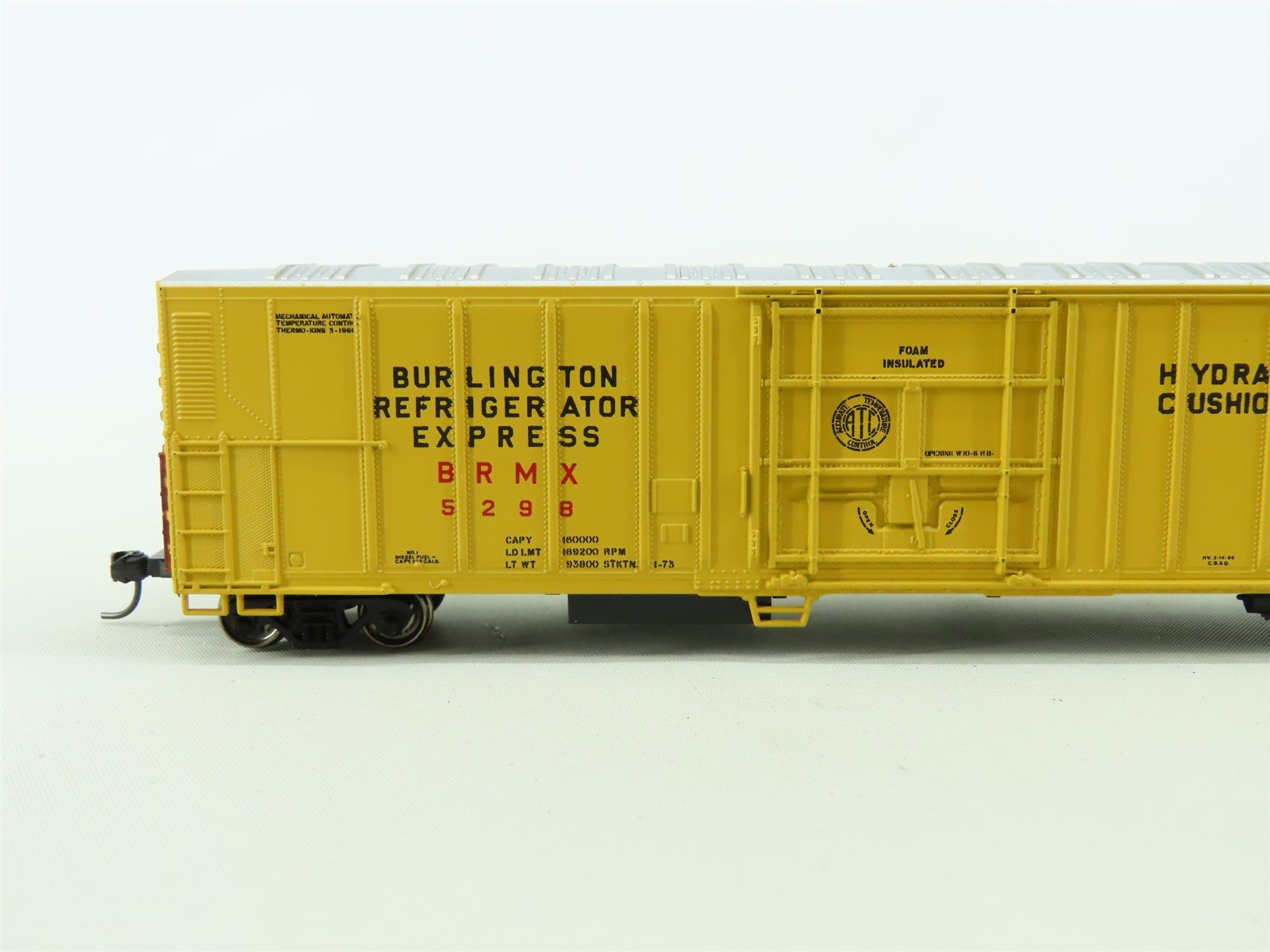 HO Scale Athearn BRMX Burlington Route 57' Mech Reefer Car #5298 Upgraded