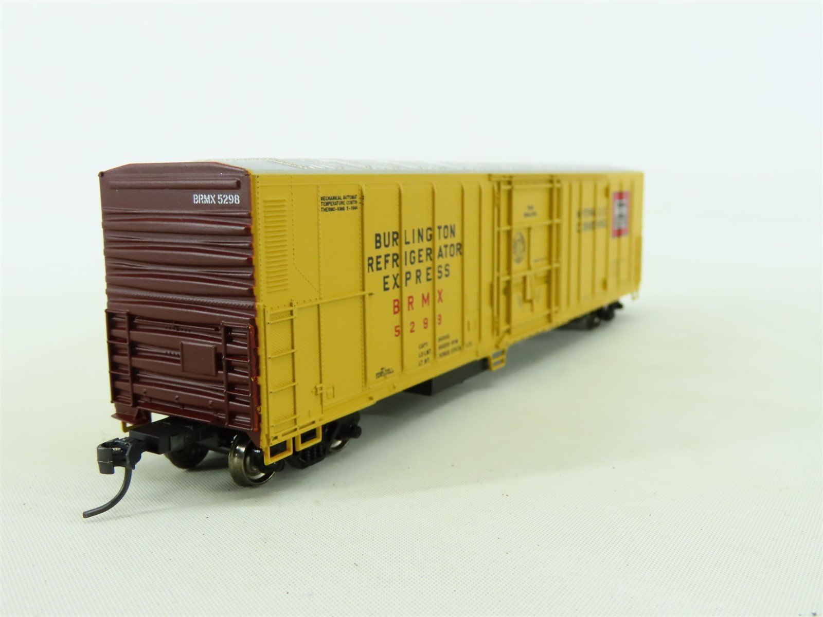 HO Scale Athearn BRMX Burlington Route 57' Mech Reefer Car #5298 Upgraded