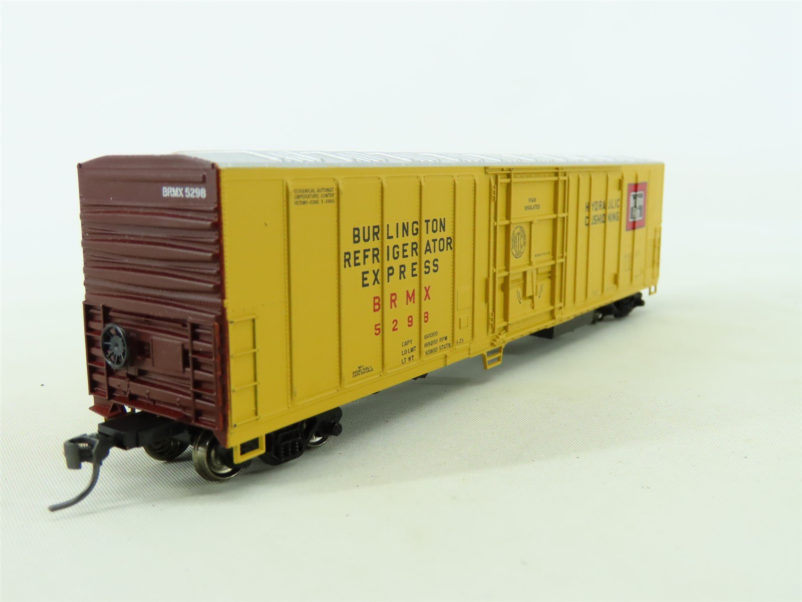 HO Scale Athearn BRMX Burlington Route 57' Mech Reefer Car #5298 Upgraded