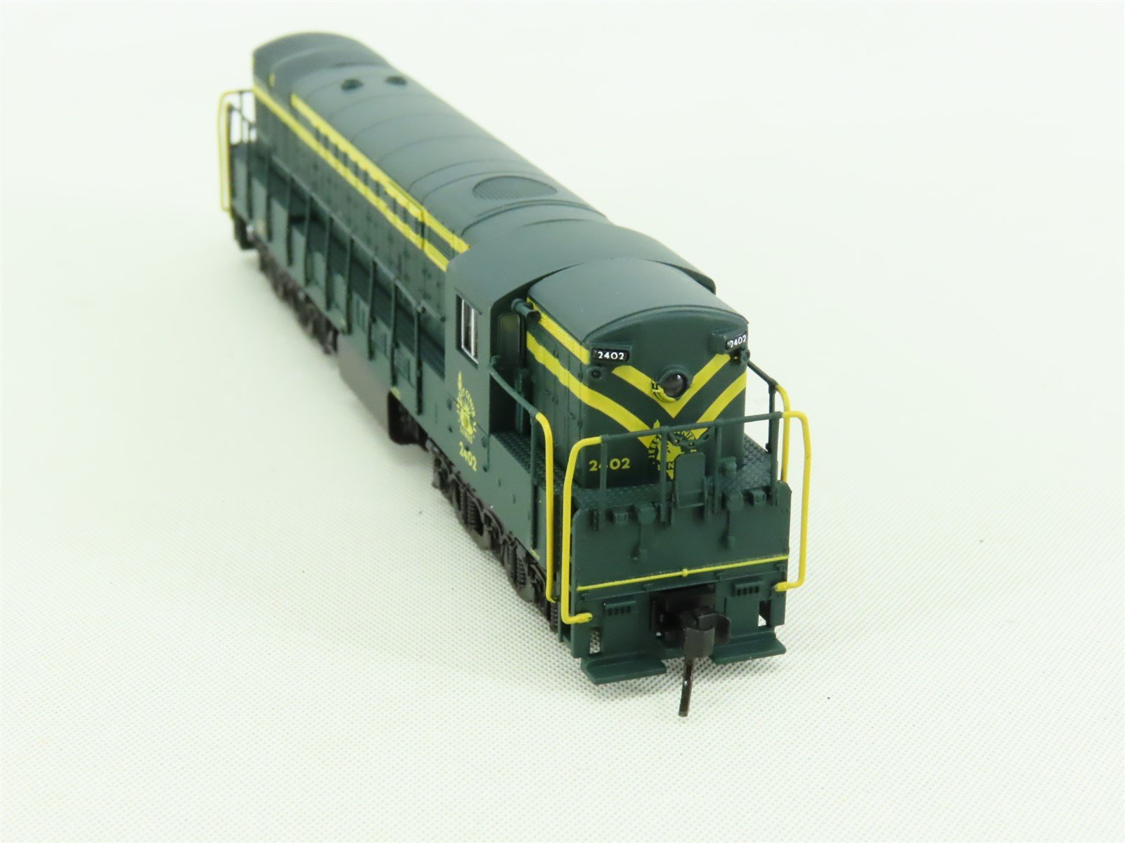 N Atlas 49532 CNJ Jersey Central FM H24-66 Trainmaster Diesel #2402 ...
