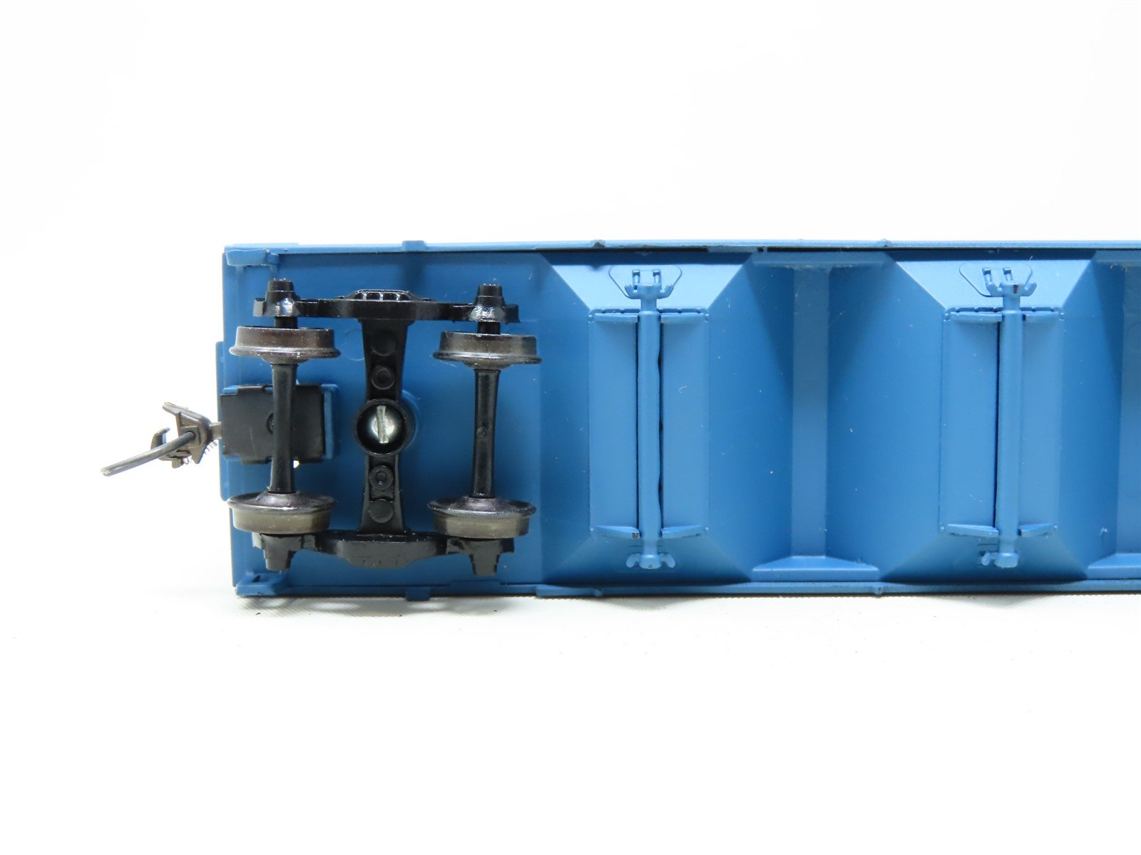 HO Scale Athearn L&N Louisville & Nashville 4-Bay Hopper Car #240817 Upgraded