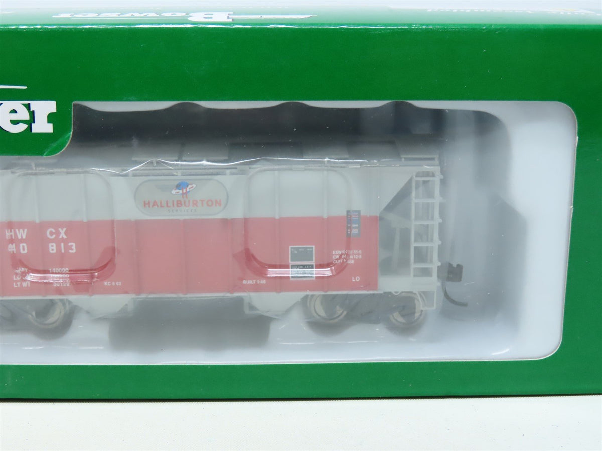 HO Scale Bowser #42228 HWCX Halliburton Services 2-Bay Covered Hopper #40813