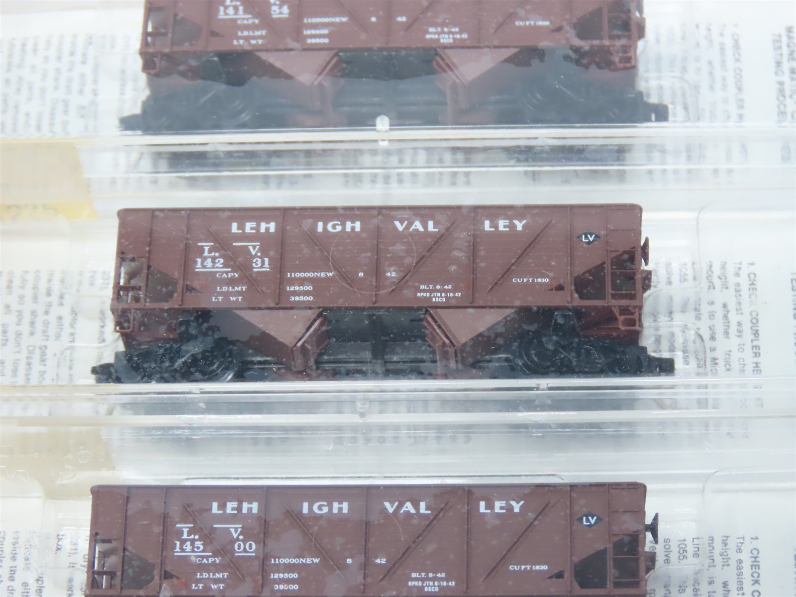 N Scale Micro-Trains MTL #57032 LV Lehigh Valley 2-Bay Open Hopper 3-Pk.- Sealed