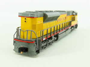 N Scale KATO 176-5613 UP Union Pacific EMD SD90/43MAC Diesel #8242 w/DCC
