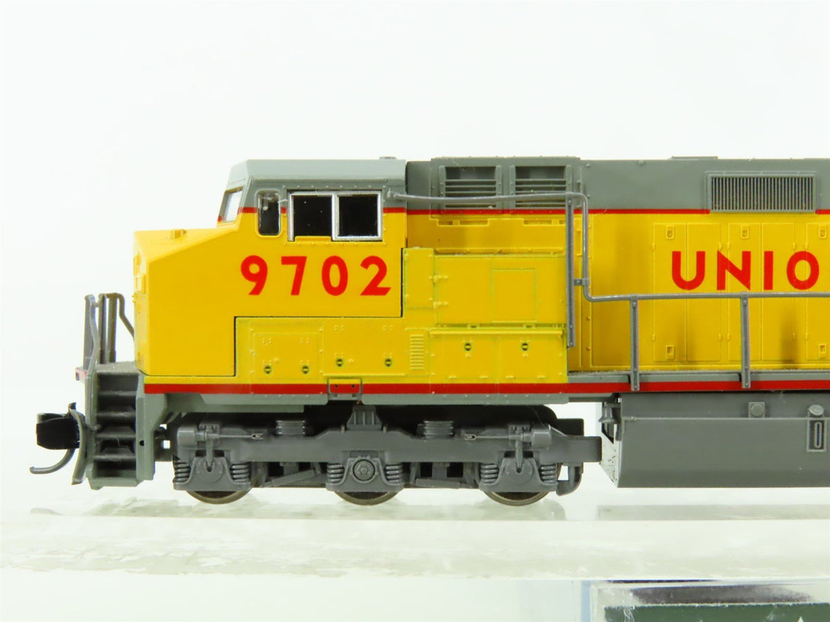 N Scale KATO 176-3304 UP Union Pacific GE C44-9W &quot;Dash 9&quot; Diesel #9702 w/DCC