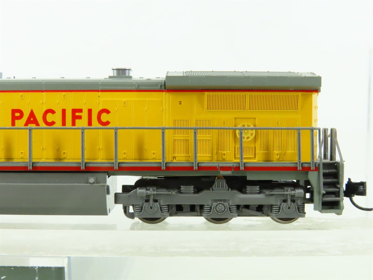 N Scale KATO 176-3304 UP Union Pacific GE C44-9W &quot;Dash 9&quot; Diesel #9702 w/DCC