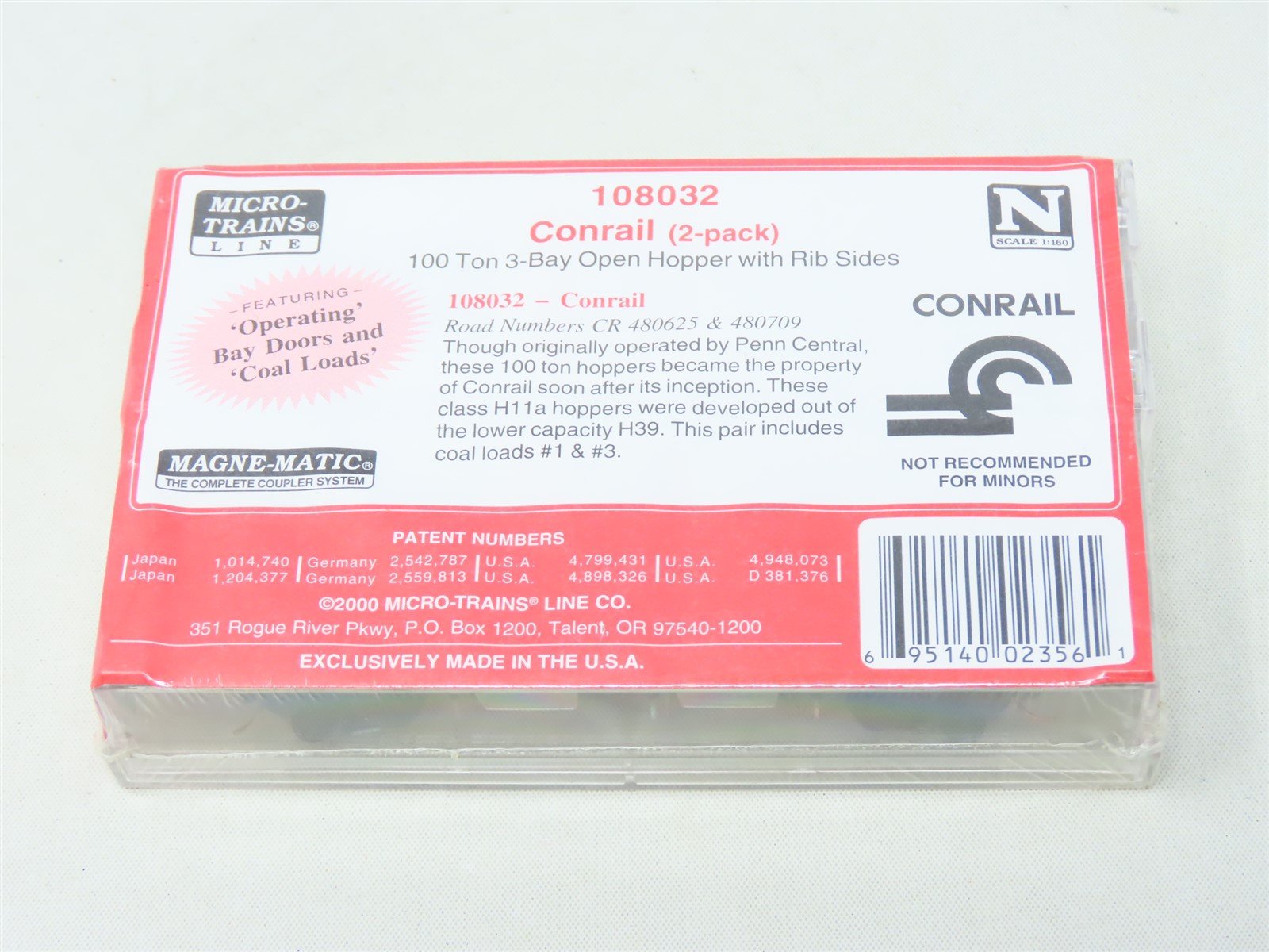 N Scale Micro-Trains MTL #108032 CR Conrail 3-Bay Hopper w/ Load 2-Pk. - Sealed