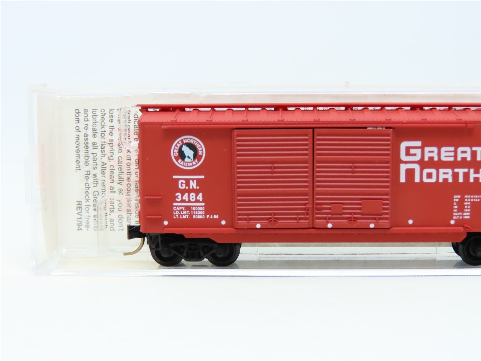 N Scale Micro-Trains MTL 23210 GN 'Circus Train Car' 40' Double Door Boxcar 3484