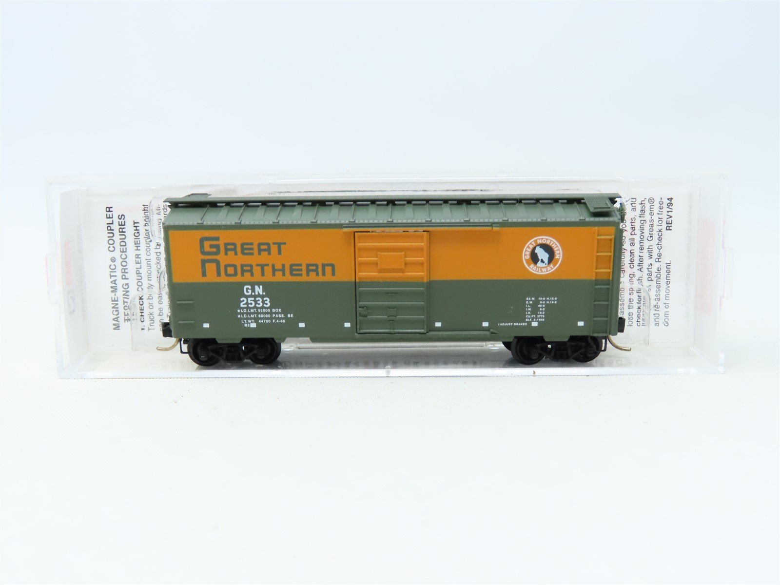 N Scale Micro-Trains MTL #20226 GN Great Northern 40' Single Door Box Car #2533