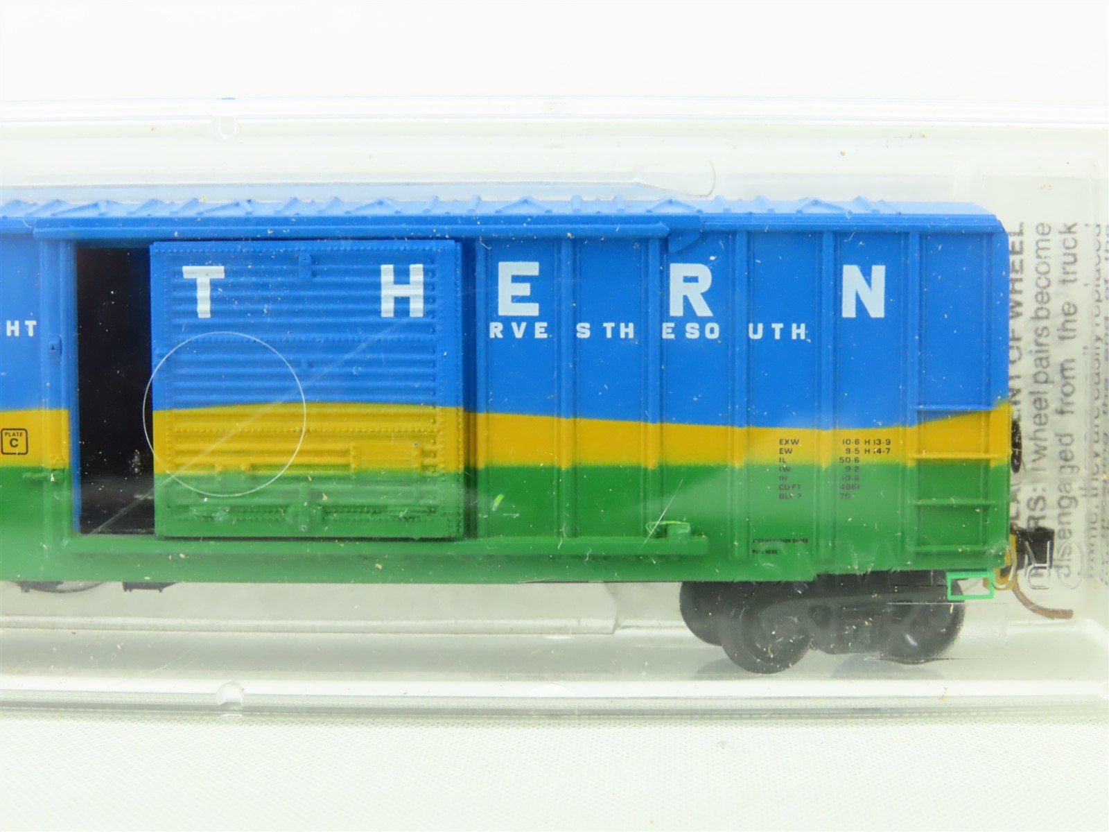 N Scale Micro-Trains MTL 25610 SOU Southern Railway 50' Rib Side Box Car #550555
