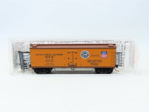 N Scale Micro-Trains MTL 47060 PFE Pacific Fruit Express 40' Reefer #19195