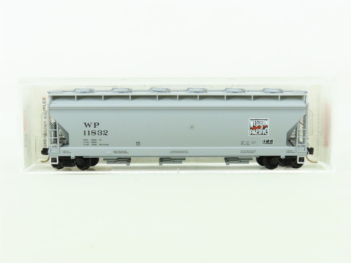 N Micro-Trains MTL #93050 WP Western Pacific 3-Bay Centerflow Hopper #11832