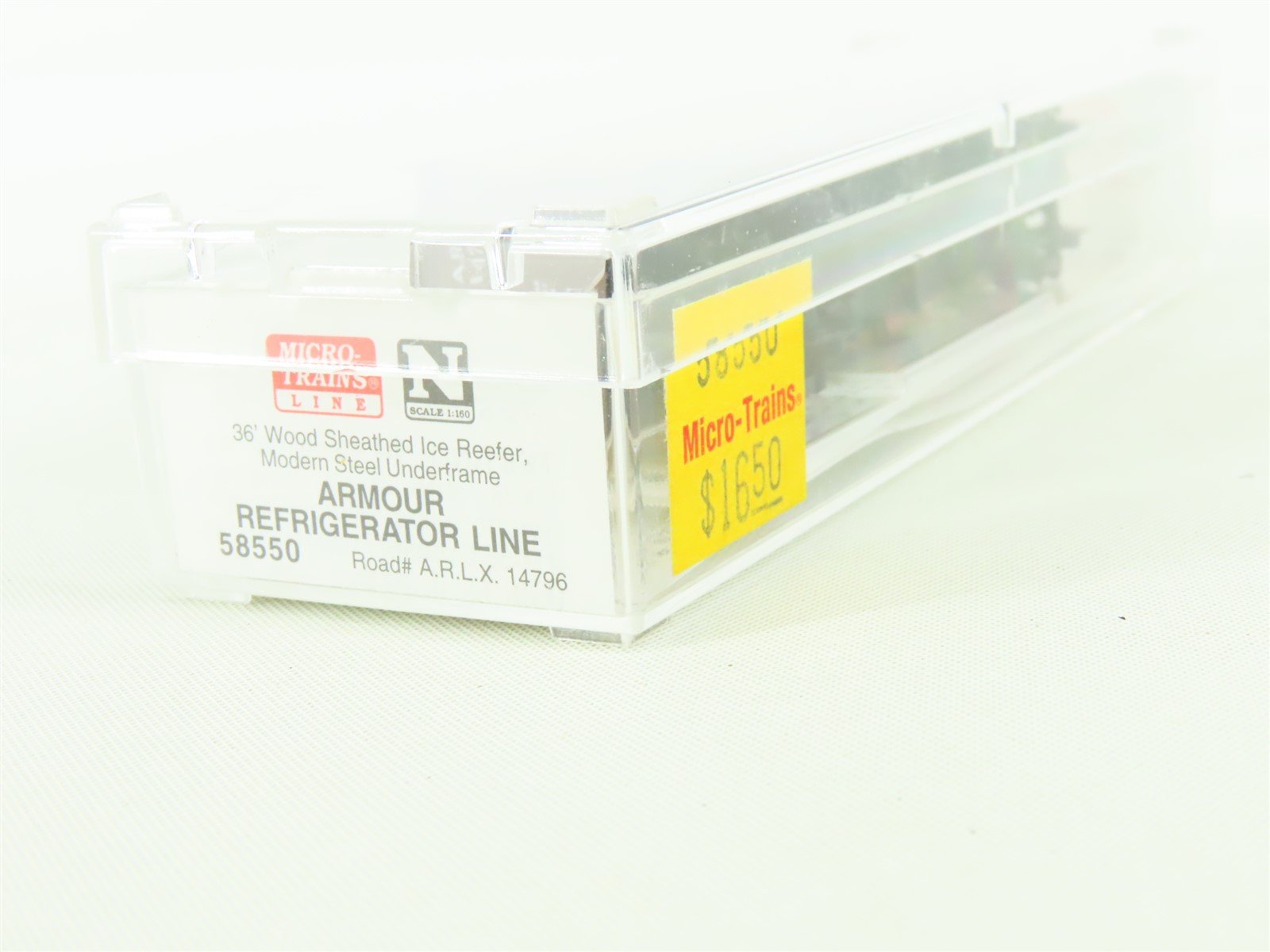 N Micro-Trains MTL #58550 ARLX Armour's Cloverbloom Butter 36' Reefer #14796