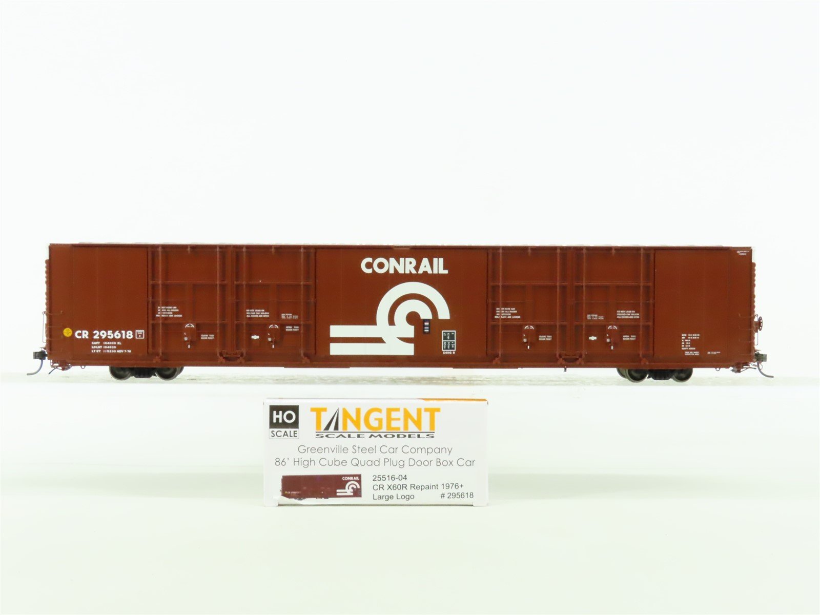 HO Tangent #25516-04 CR Conrail 86' High Cube Quad Plug Door Box Car #295618